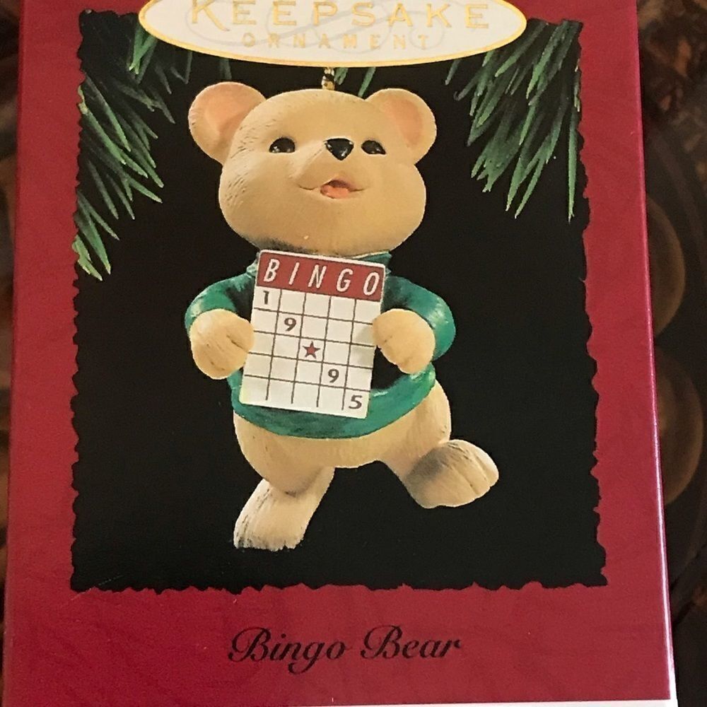 Vintage Hallmark Keepsake ornament bingo playing bear collector bear 1995